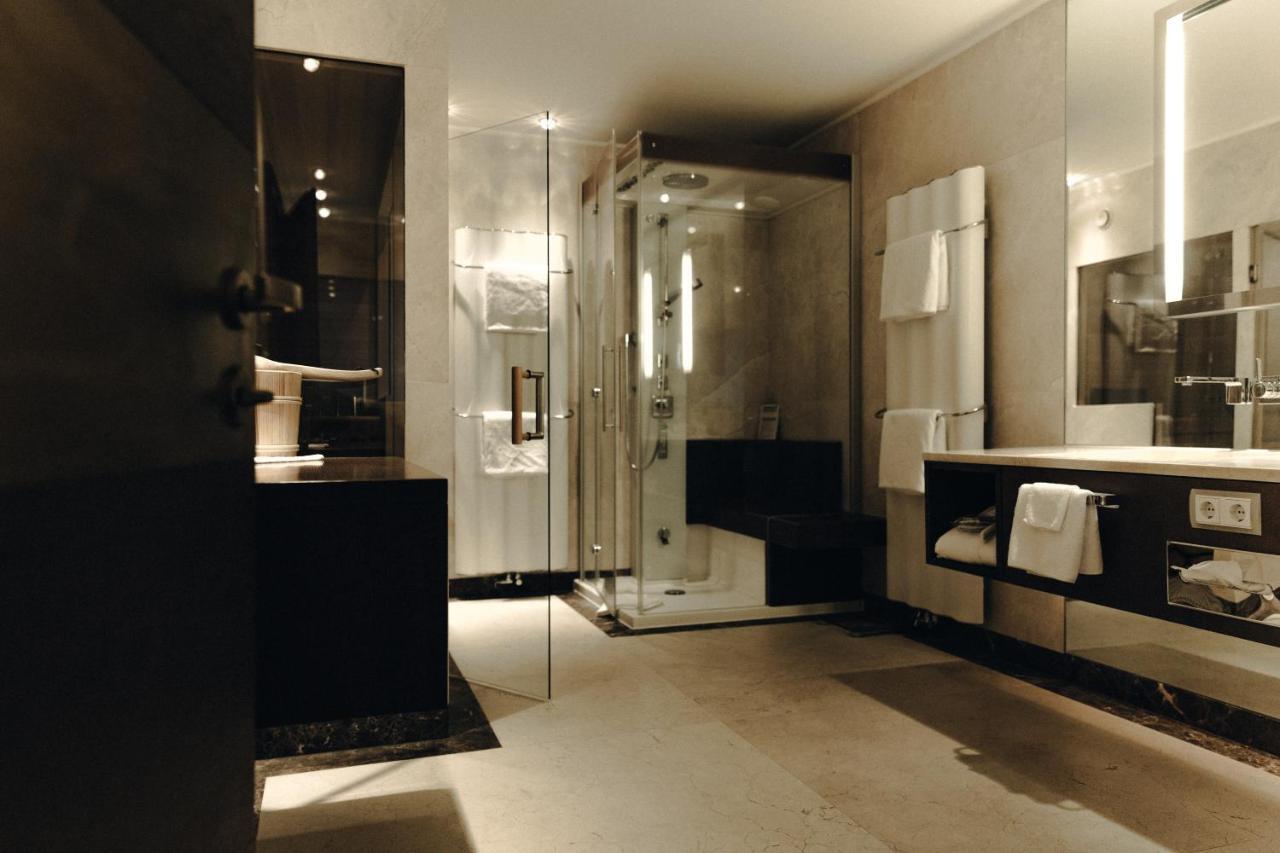 Iris Porsche Hotel & Restaurant 몬드시 외부 사진